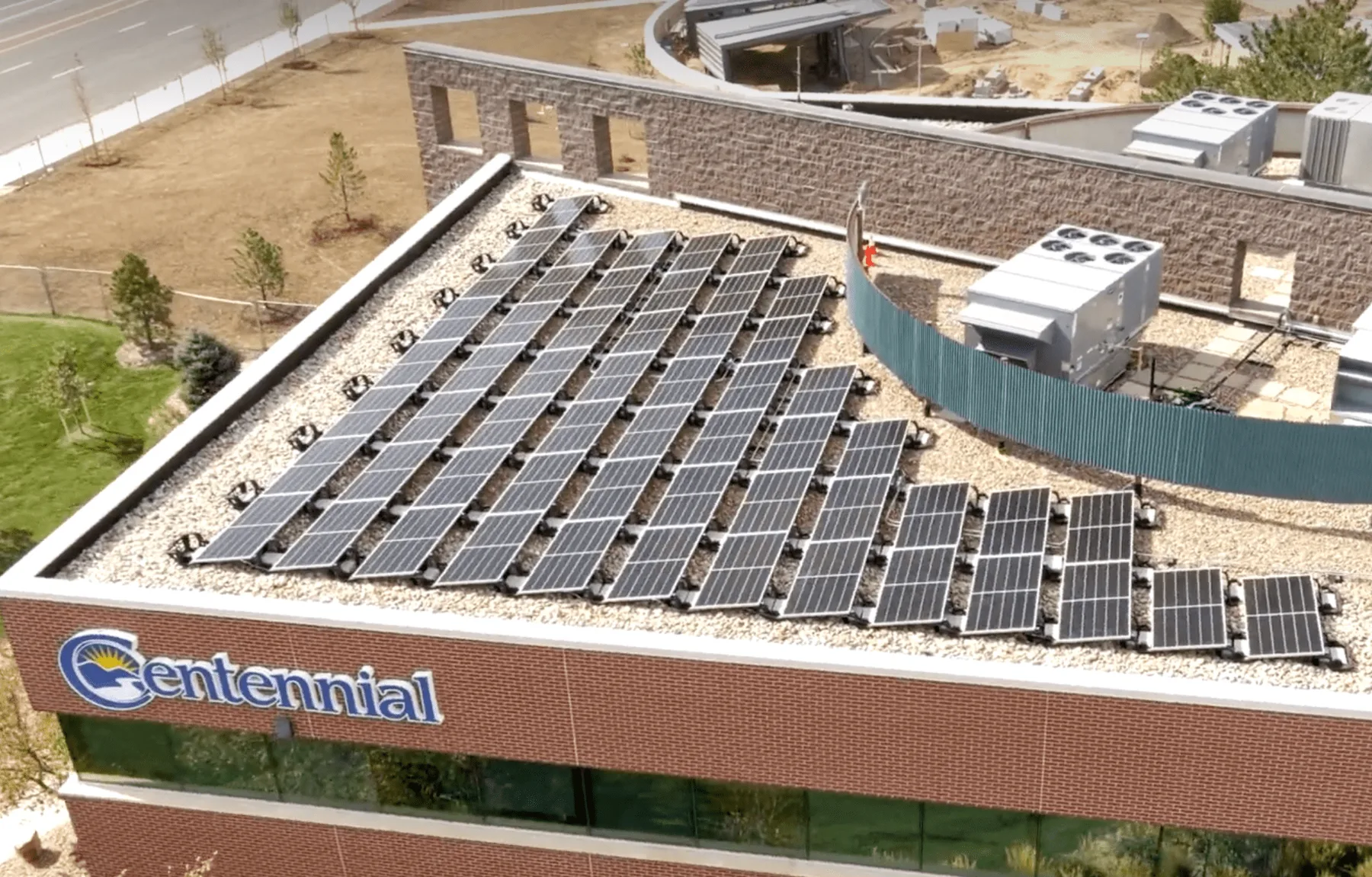 Municipal building flat-roof array